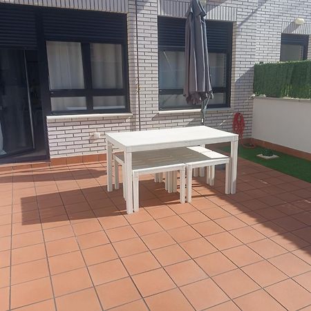La Terraza De La Vega - Ubicacion Inmejorable , Wifi , Terraza Y Parking Gratuito Apartment Овиедо Екстериор снимка