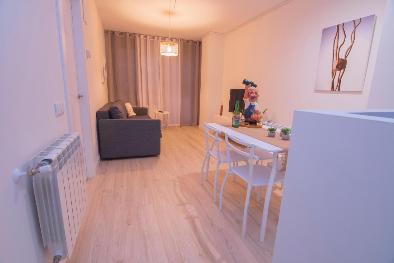La Terraza De La Vega - Ubicacion Inmejorable , Wifi , Terraza Y Parking Gratuito Apartment Овиедо Екстериор снимка
